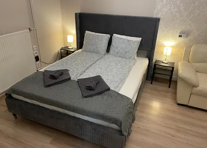 Cozy Apartment On Raday Corso
