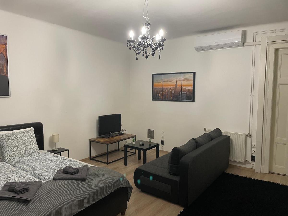 Cozy On Raday Corso Apartment *